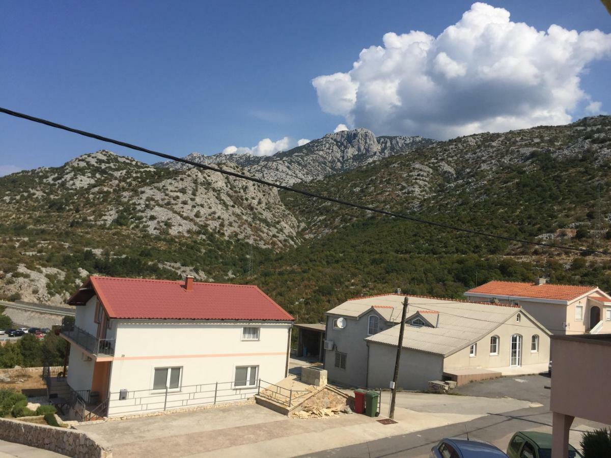 Apartmani Verica Karlobag Exterior photo